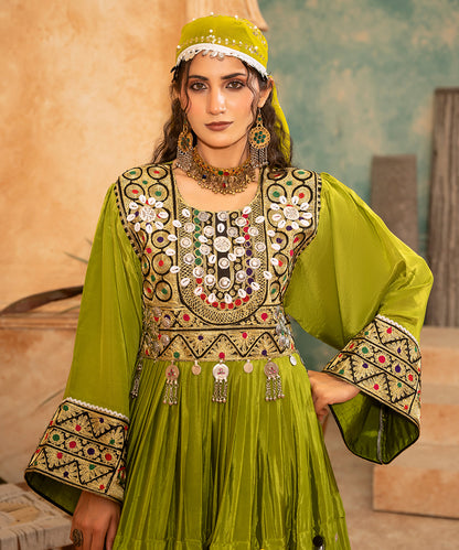 Laal Metton Heritage Dress